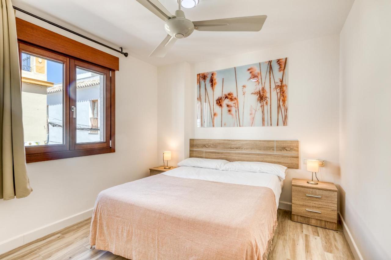 Hanami Estepona Centro 1B Appartement Buitenkant foto